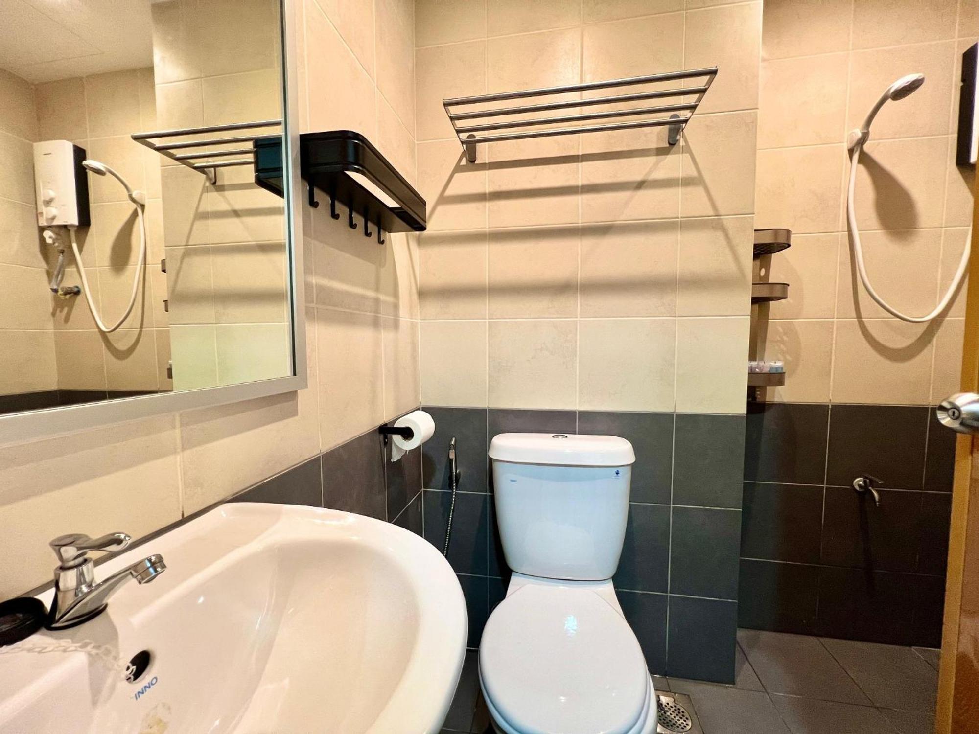New Margo Hotel Kk Kota Kinabalu Eksteriør bilde